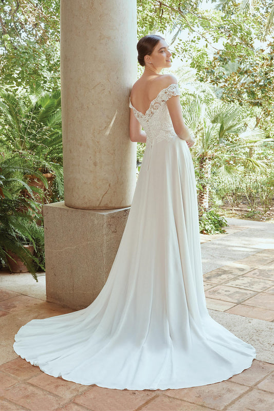 Sincerity Bridal 44211