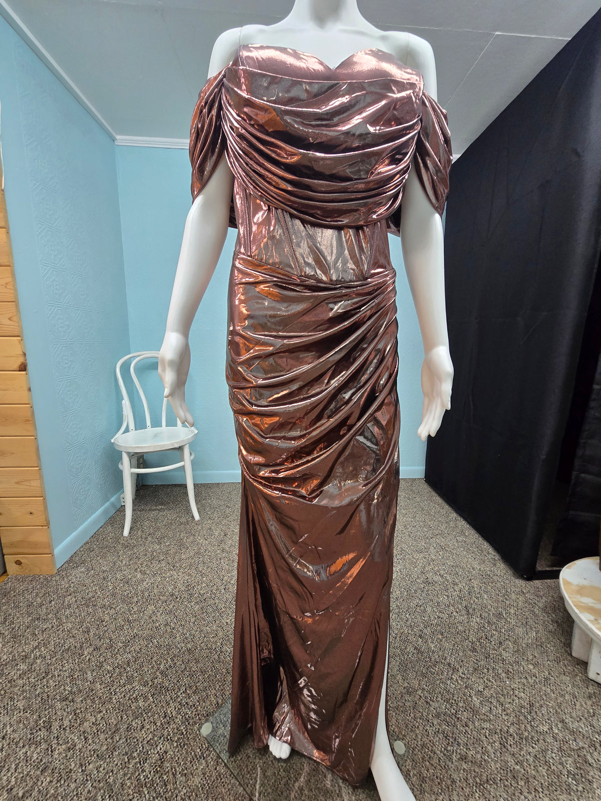 Sydney's Closet 7280
