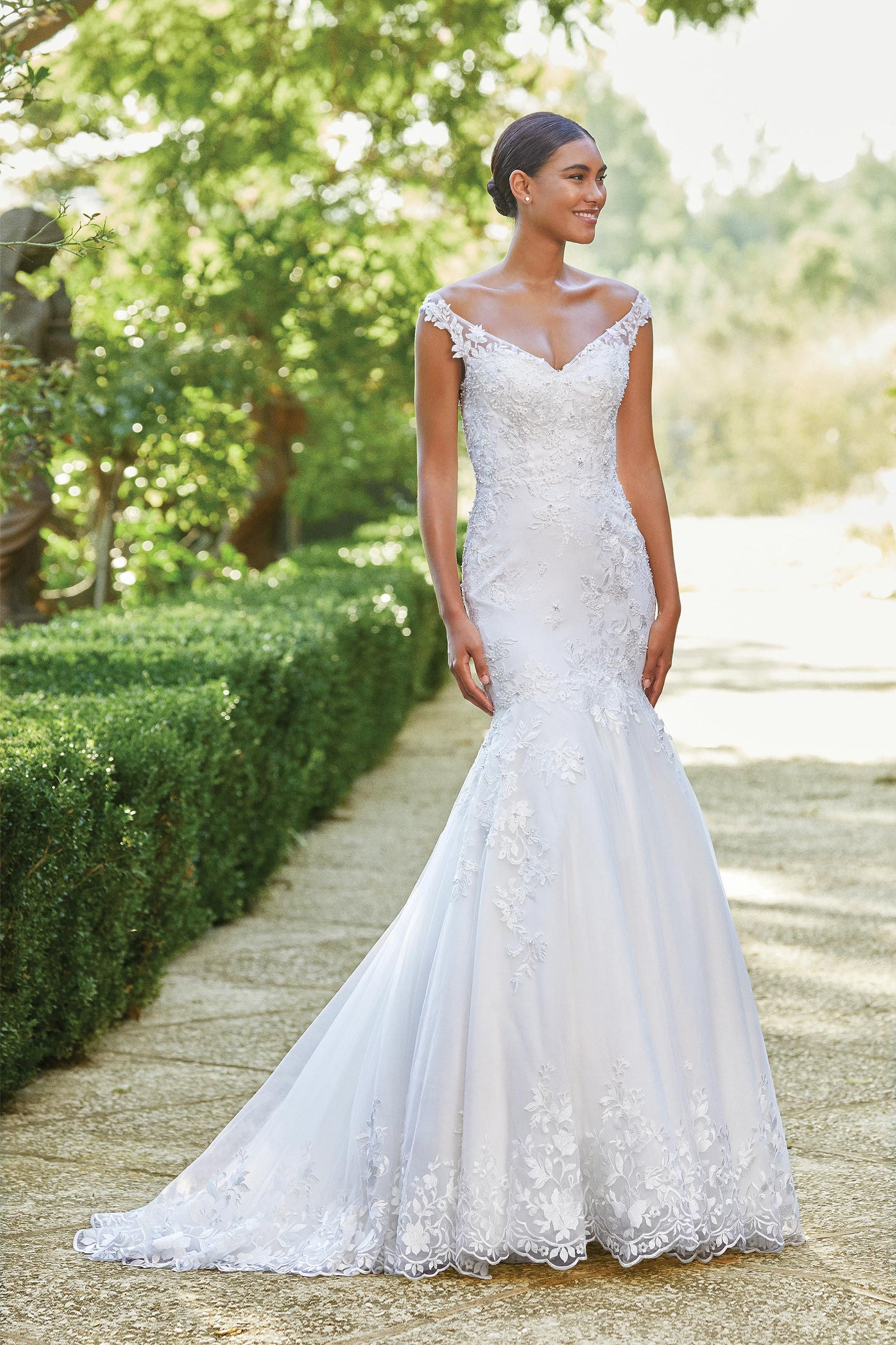 Sincerity Bridal 44198