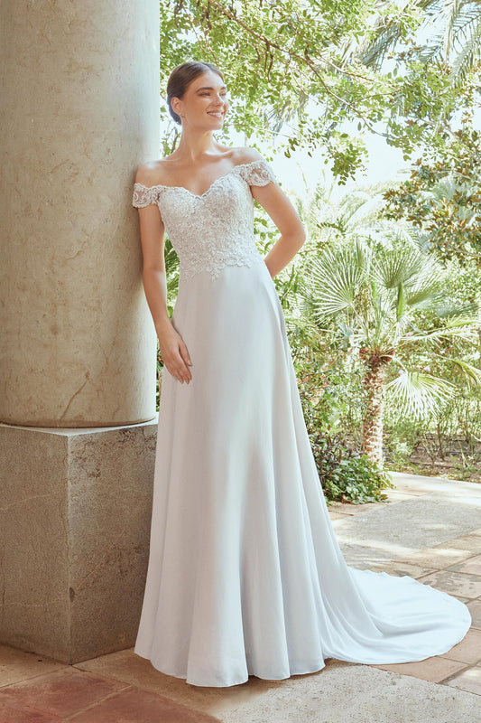 Sincerity Bridal 44211